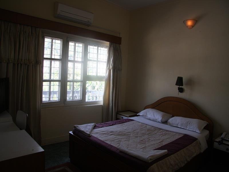 Hotel Blue Heaven Pokhara Bagian luar foto